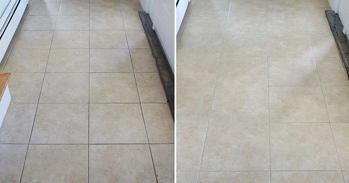 Sehr sauberer Boden, Trick, um Fugen ohne Aufwand zu reinigen